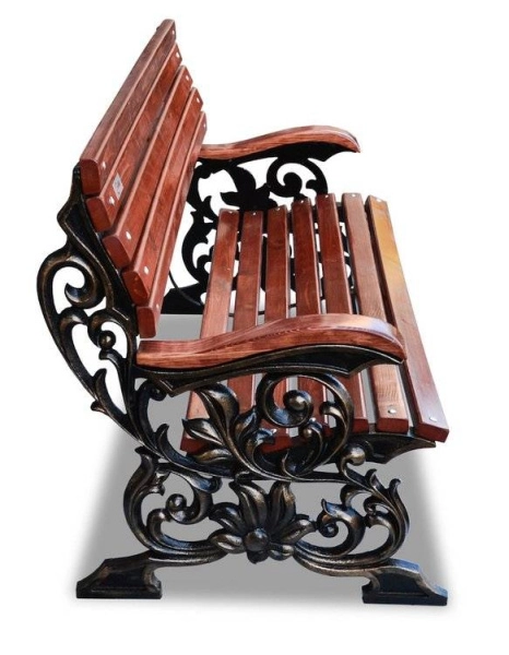 Скамейка чугунная «Флора» 1,5 м